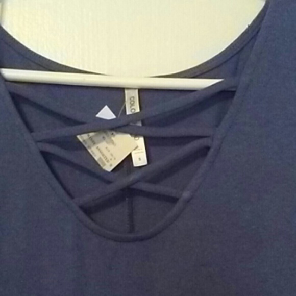 Color Thread..blouse - Picture 2 of 3